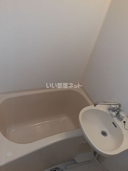 兵庫県明石市桜町(マンション)の賃貸物件の風呂