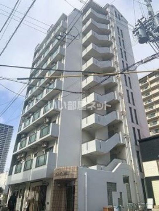 兵庫県明石市桜町(マンション)の賃貸物件の外観