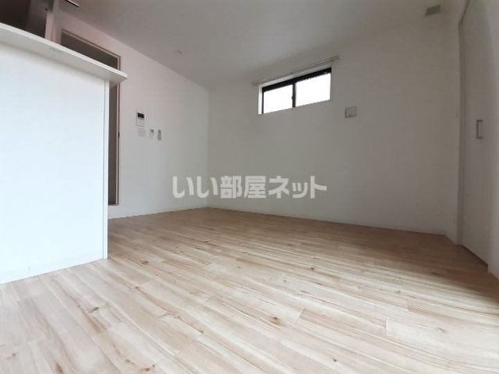 兵庫県神戸市中央区二宮町1(アパート)の賃貸物件の居間