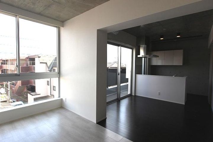 ディア コートの居間