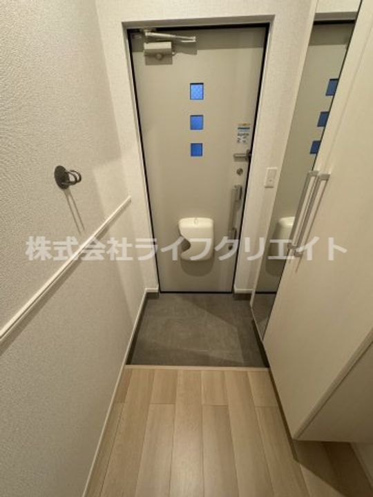 東京都日野市東豊田4(アパート)の賃貸物件の玄関