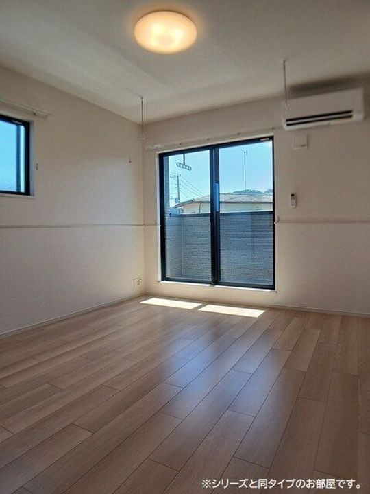 リヴィエール・ピリエIIの居間