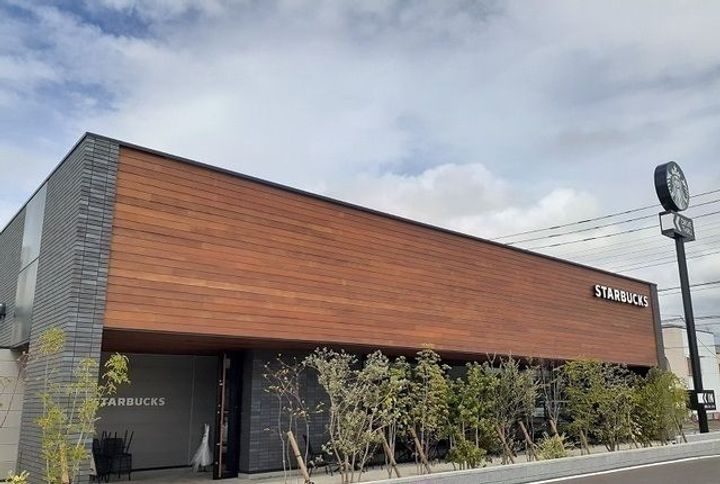 リヴィエール・ピリエIIの周辺