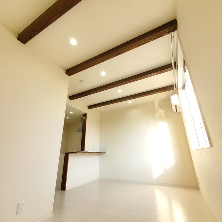 SQUARE出水の内装