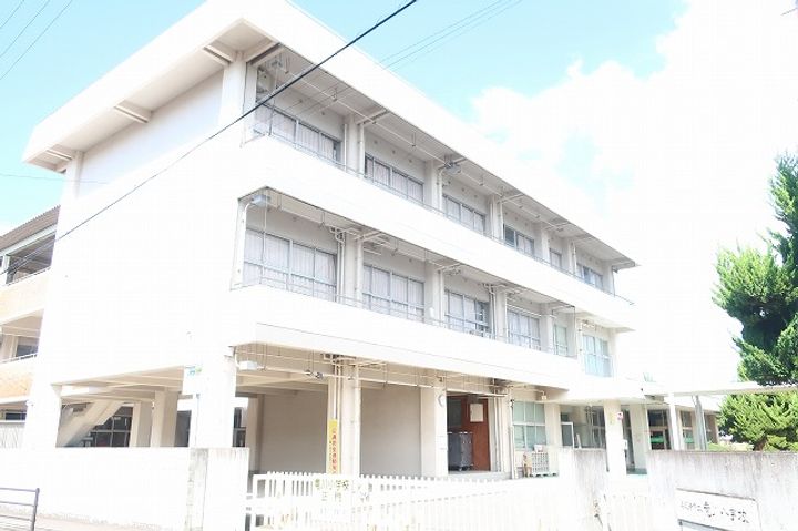 香川県善通寺市原田町(アパート)の賃貸物件の周辺