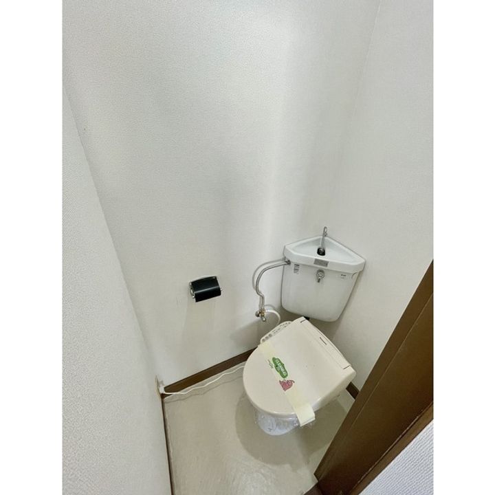 白石ビルの内装