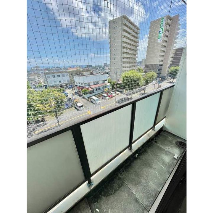 白石ビルの内装