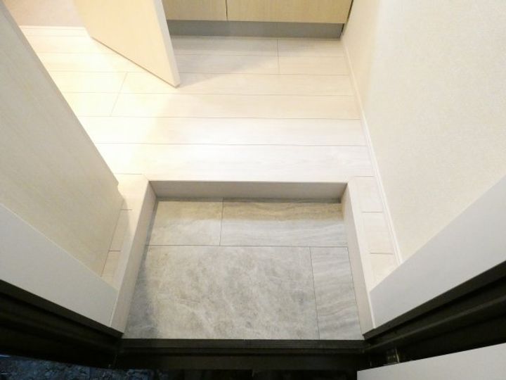 MONTBLANC ’s Harmonyの玄関