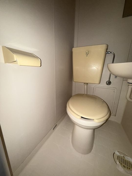 コートニュータウンの内装