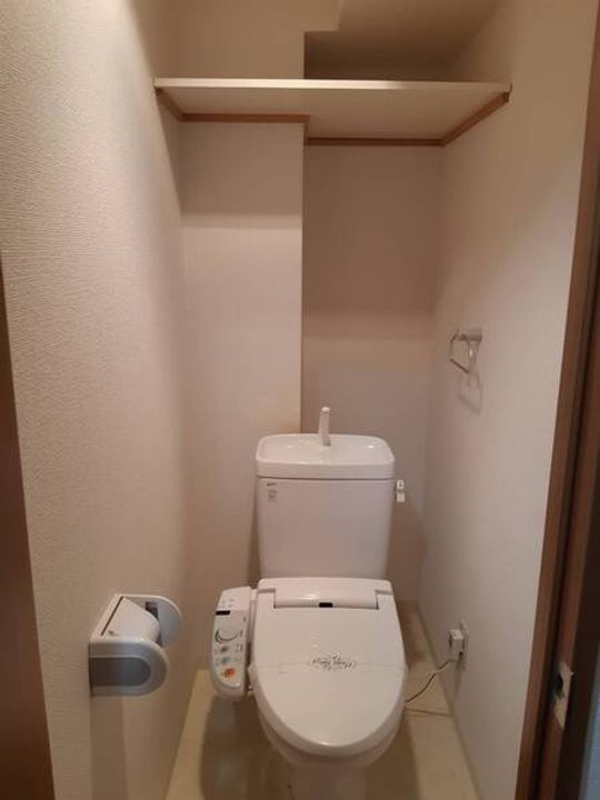 グランレブリー室町六角の内装