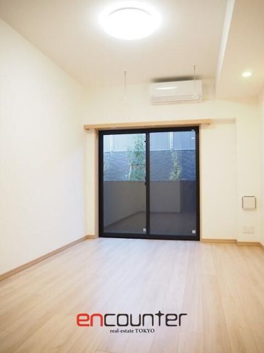 ルーブル武蔵関弐番館の居間