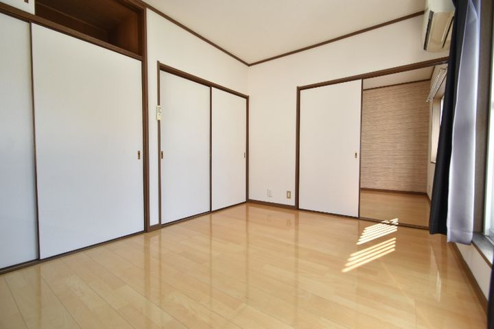 星南イーストの居間