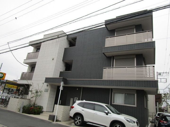 ブラン エ ノワールの外観