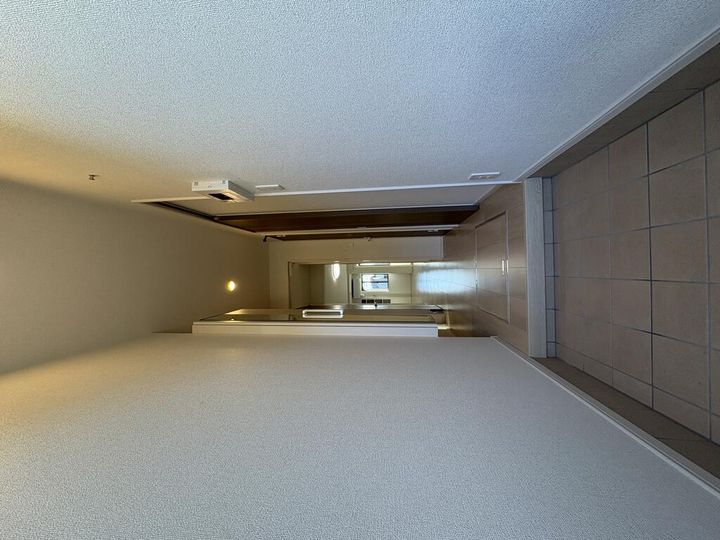 山梨県甲斐市玉川(アパート)の賃貸物件の玄関