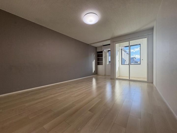 山梨県甲斐市玉川(アパート)の賃貸物件の居間