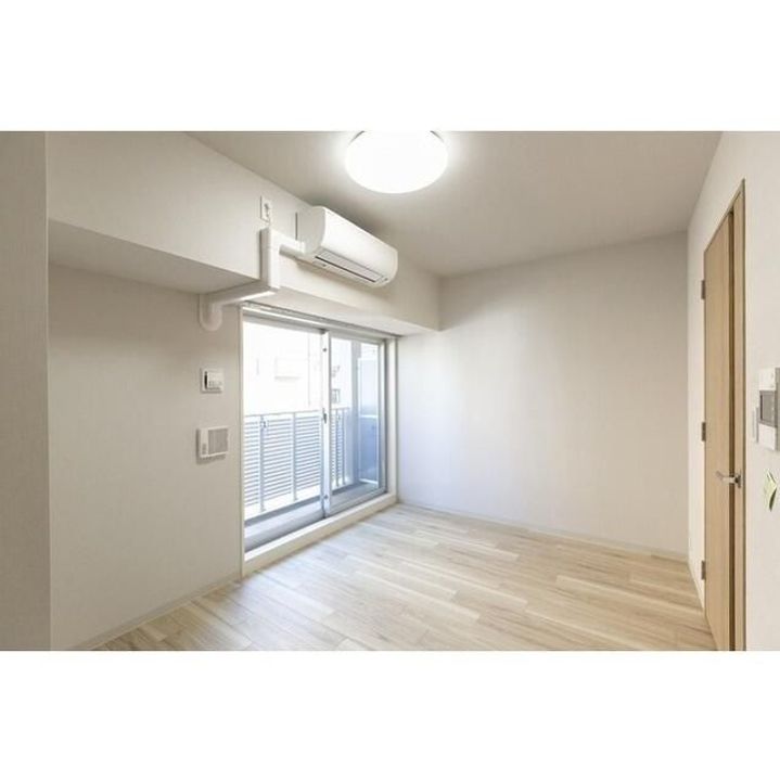 東京都台東区東上野2(マンション)の賃貸物件の居間