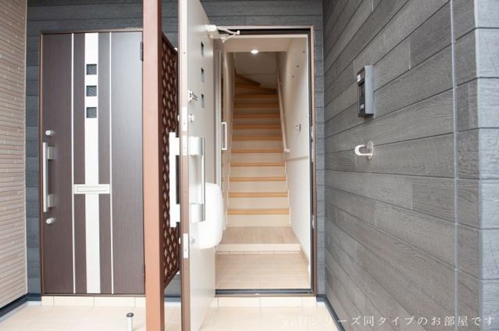 ラディアント ウィッシュの玄関