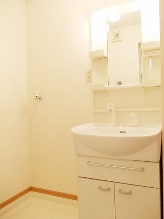 秋田県由利本荘市薬師堂字中道(アパート)の賃貸物件の内装