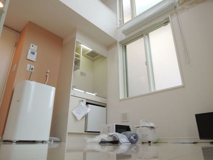 ユナイト追浜ロベールの居間