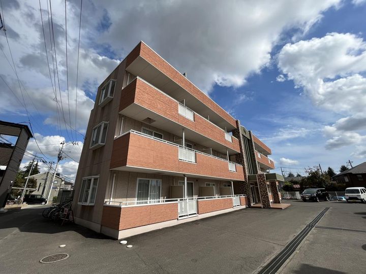 ウィング遊の外観