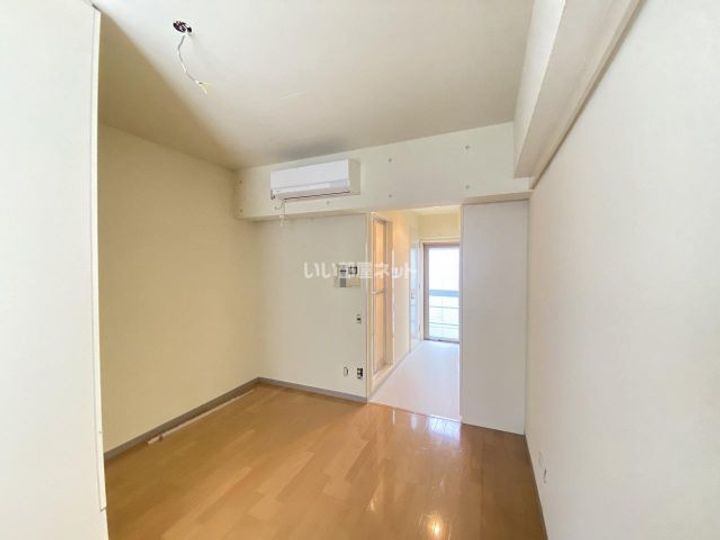 大阪府東大阪市長栄寺(マンション)の賃貸物件の居間