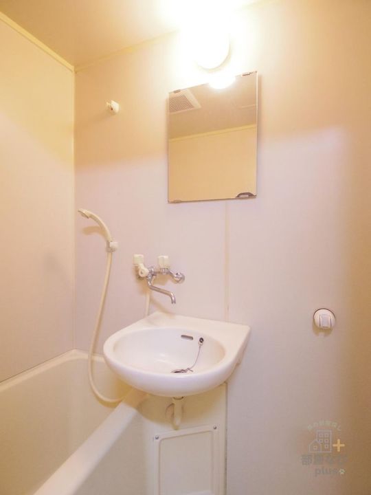 イル・ソリテールIIの内装