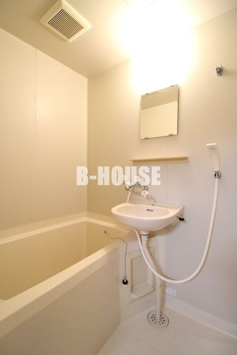 神奈川県平塚市真田4(アパート)の賃貸物件の風呂