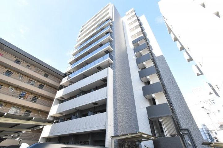 レジュールアッシュ桜宮リバーコートの外観