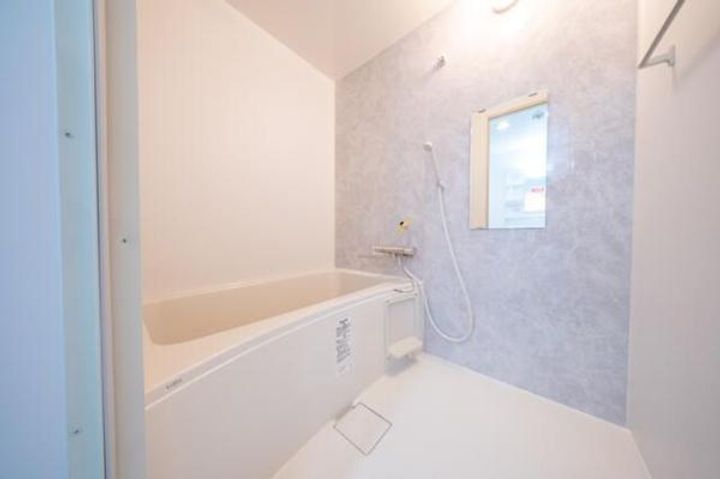 東京都日野市南平1(マンション)の賃貸物件の風呂