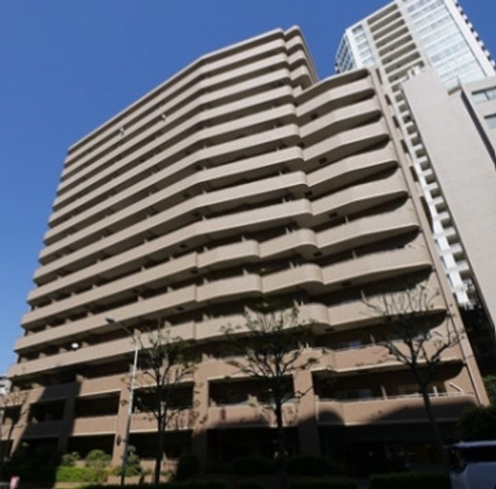 東京都新宿区四谷4(マンション)の賃貸物件の外観