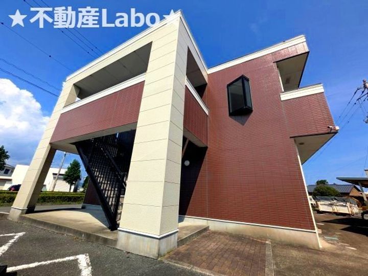 徳島県板野郡藍住町徳命字元村(アパート)の賃貸物件の外観