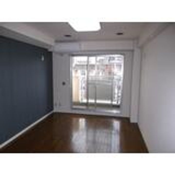 埼玉県熊谷市鎌倉町(マンション)の賃貸物件の居間