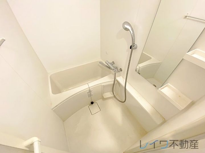 エステムコート大阪WESTIIの風呂