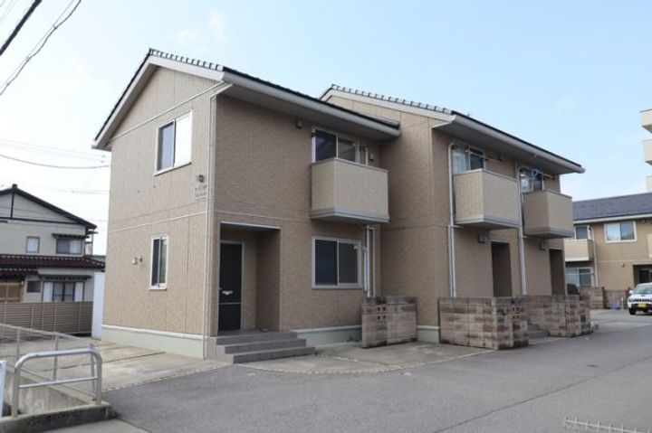 石川県金沢市増泉4(一戸建)の賃貸物件の外観
