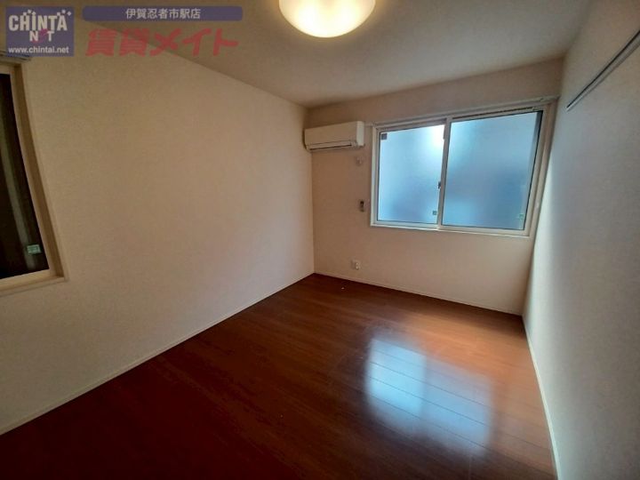 Ju.eiyu Otaの内装