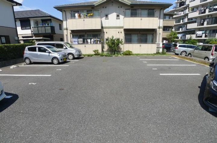 グリーンヒルズD棟の地図