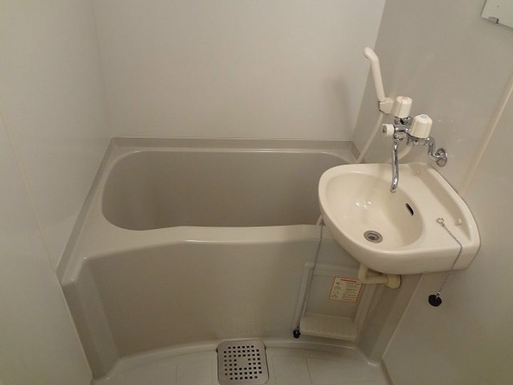 神奈川県平塚市夕陽ケ丘(アパート)の賃貸物件の風呂