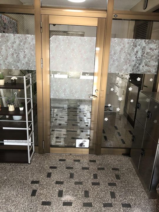 サンヒルズ首里の居間