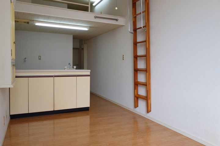 アメニティ城北の居間