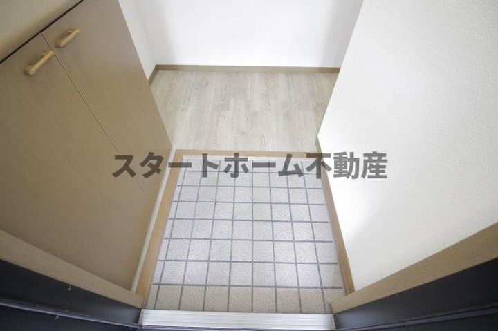 徳島県徳島市名東町1(アパート)の賃貸物件の玄関
