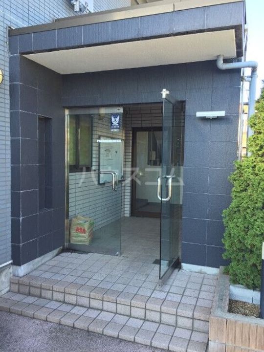 エスケイケイビルの地図