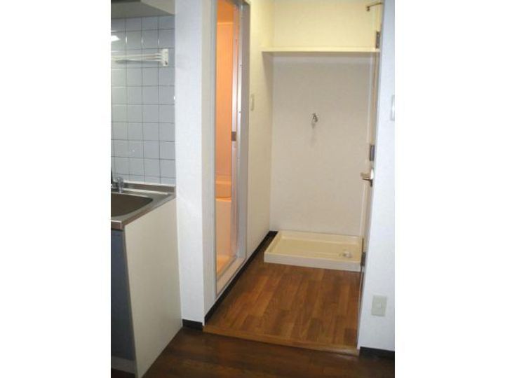 静岡県三島市大社町(マンション)の賃貸物件の玄関