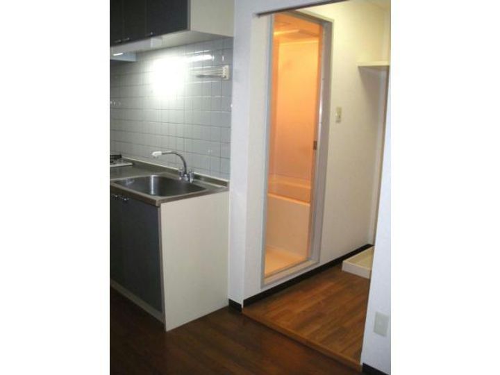 静岡県三島市大社町(マンション)の賃貸物件の居間