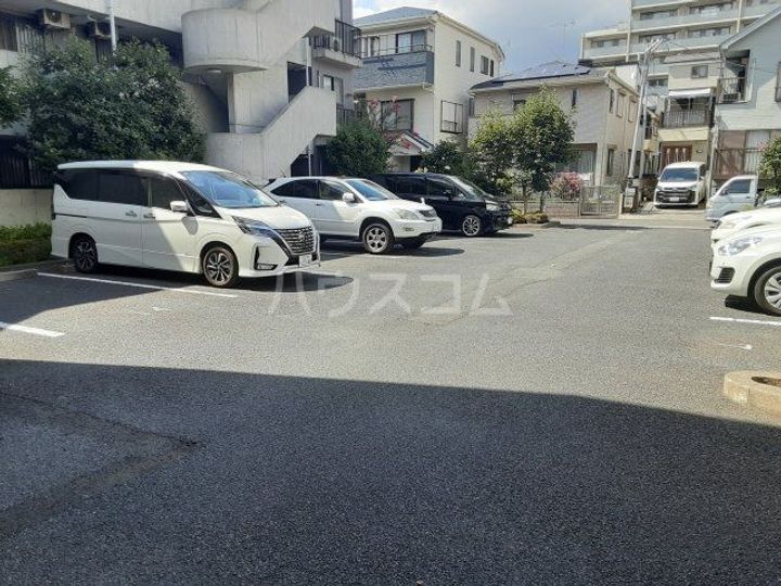 プワソンルージュの地図