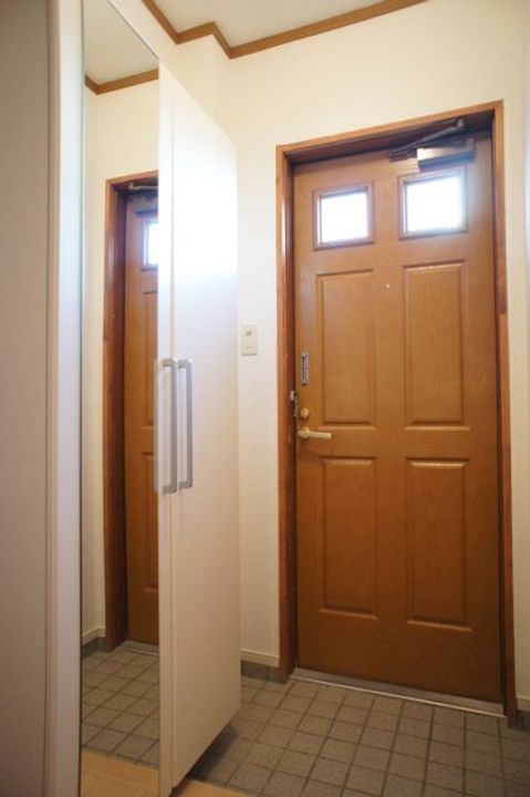 福島県いわき市平下平窪字竹ノ内(アパート)の賃貸物件の玄関