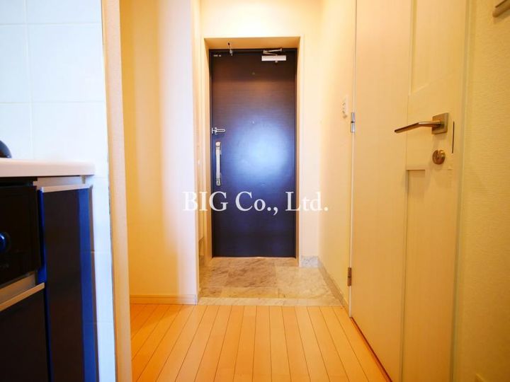 ミリアレジデンス洗足の玄関