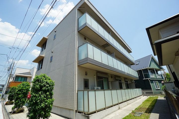 ヴィラ シャルマンの外観