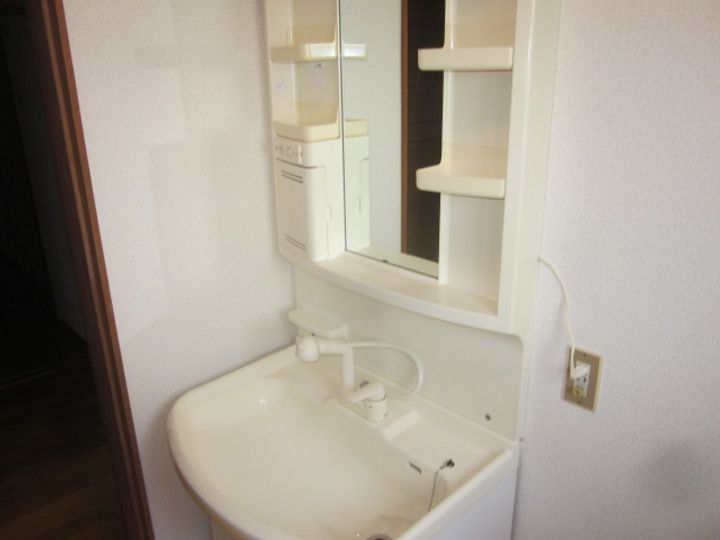 三重県鈴鹿市白子3(一戸建)の賃貸物件の内装