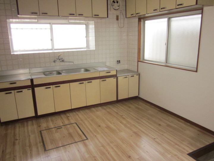 三重県鈴鹿市白子3(一戸建)の賃貸物件の居間