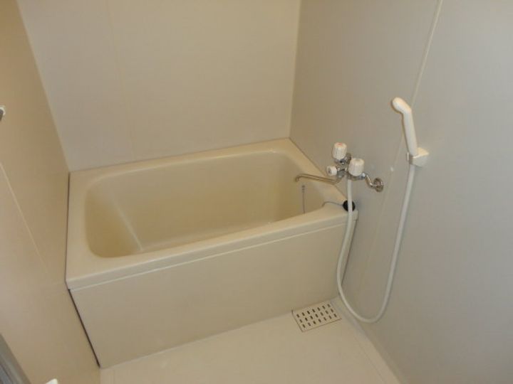 エレガントライフ王寺の風呂